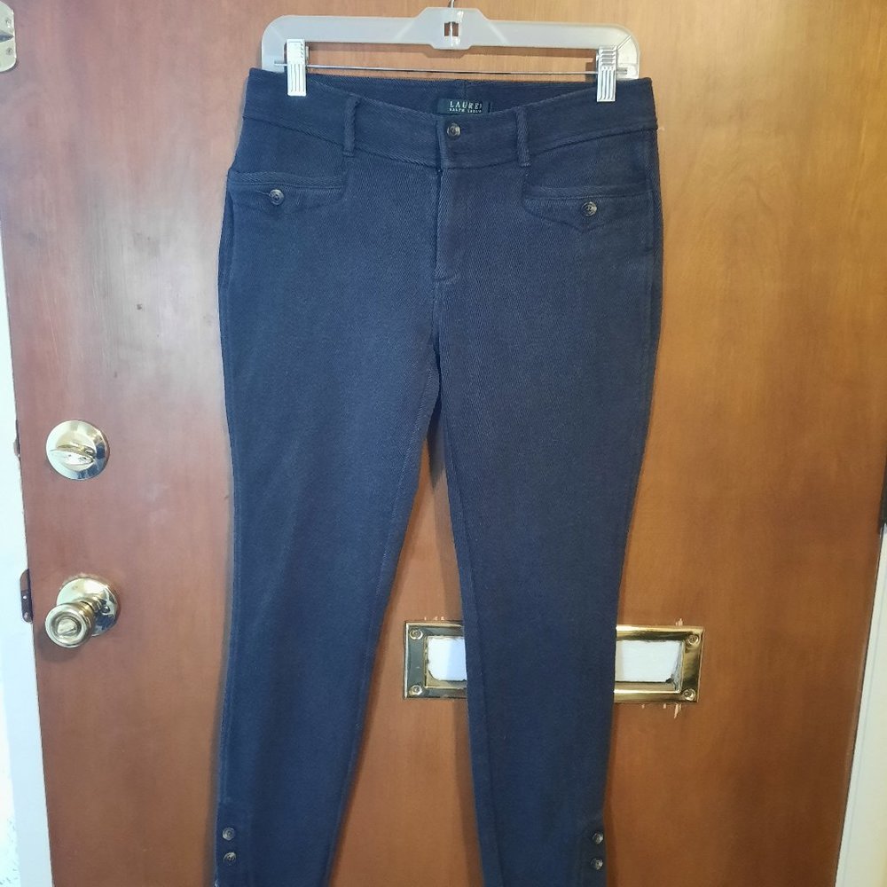 Ralph Lauren size 6 Gently worn heavy cotton pants.